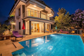 sessiz sakin manzaralı villa